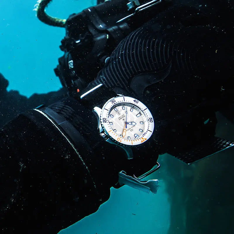 Ocean Series Pro | Ice Wing | Titanium | 300m Waterproof | 43mm Sea-Gull