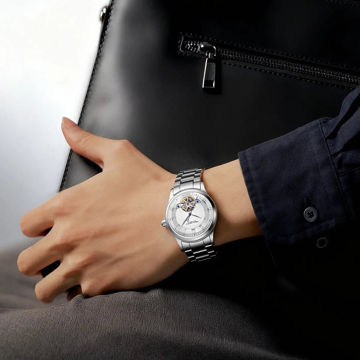 Reloj Sea-Gull oficial de 39 mm con volante, esfera guilloché y números romanos