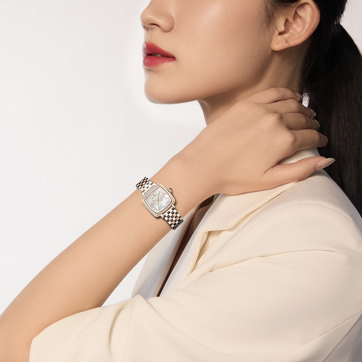 Oriento Series | Cube | Mother-of-Pearl Dial | 25mm