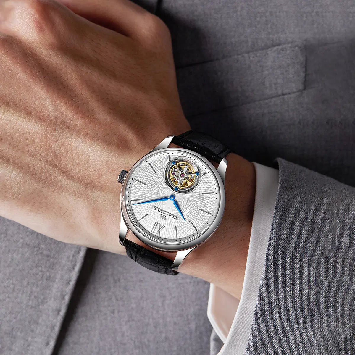 Silicon Hairspring | No-Regulator Tourbillon | 42mm Sea-Gull