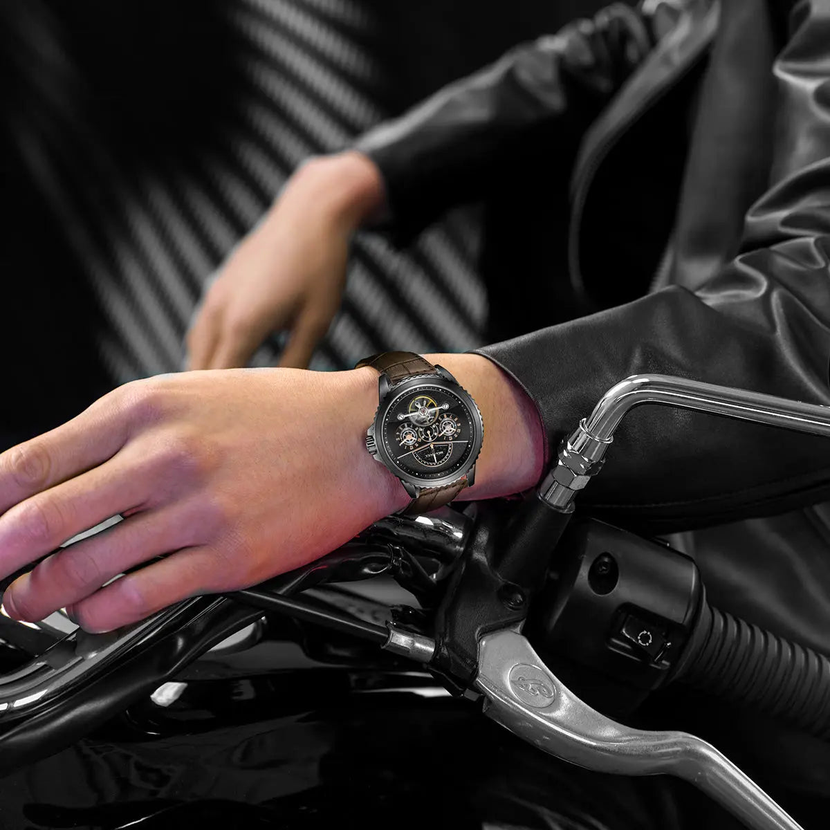 Dual Time Zone | Retrograde Calendar | Flywheel | 44mm Sea-Gull