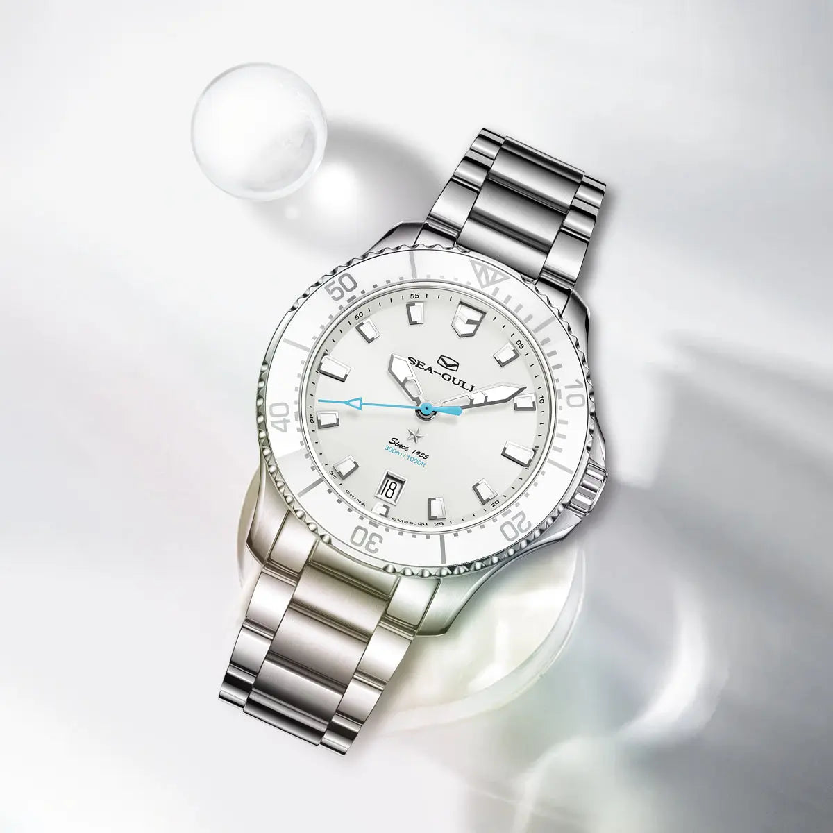 Ocean Series | Mother-of-Pearl Dial | Luminous | 300m Waterproof | 40mm Sea-Gull