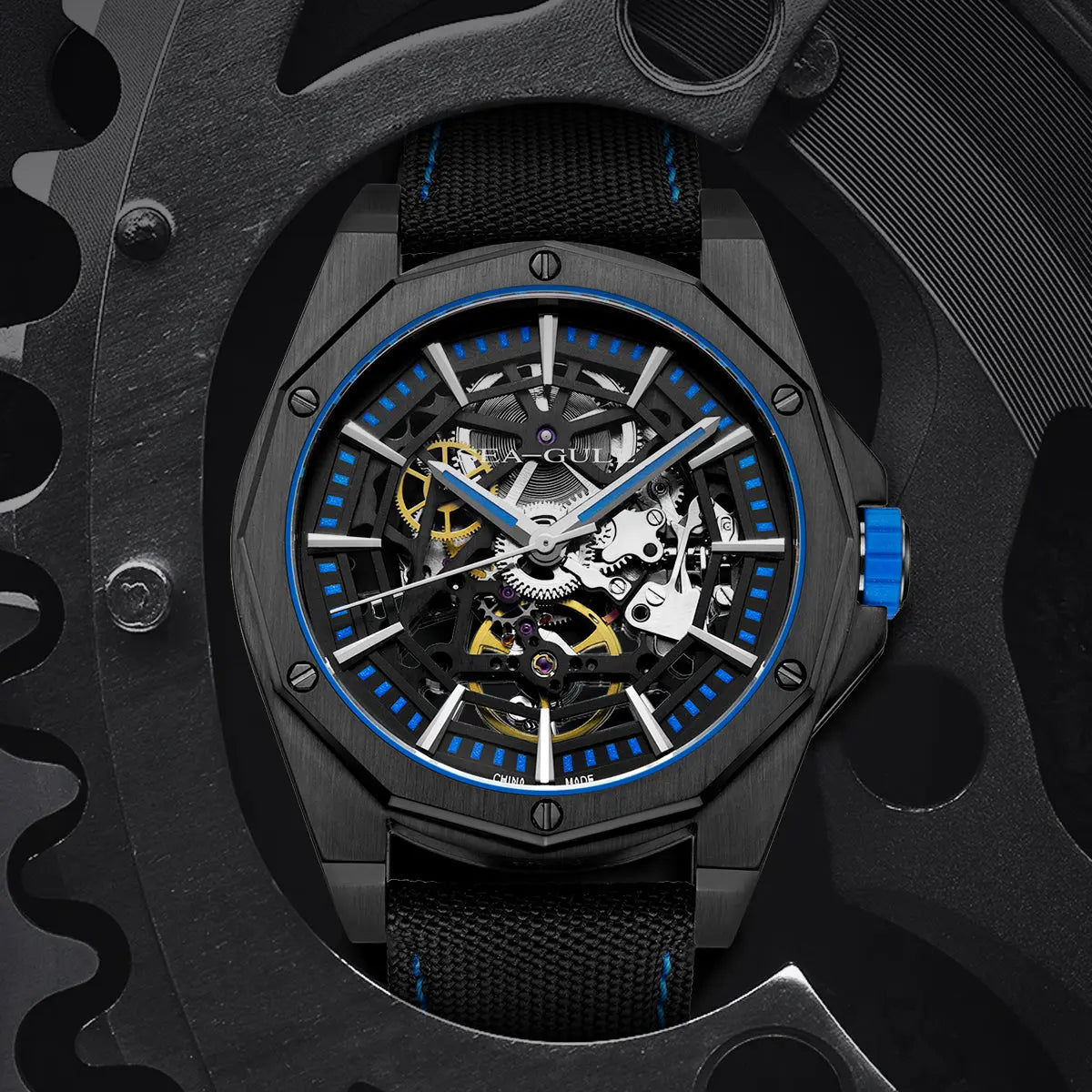 Straßenoberhaupt-Serie | Voller Skelett | Leuchtend | 43mm