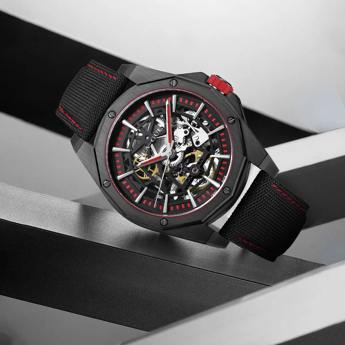 Straßenoberhaupt-Serie | Voller Skelett | Leuchtend | 43mm