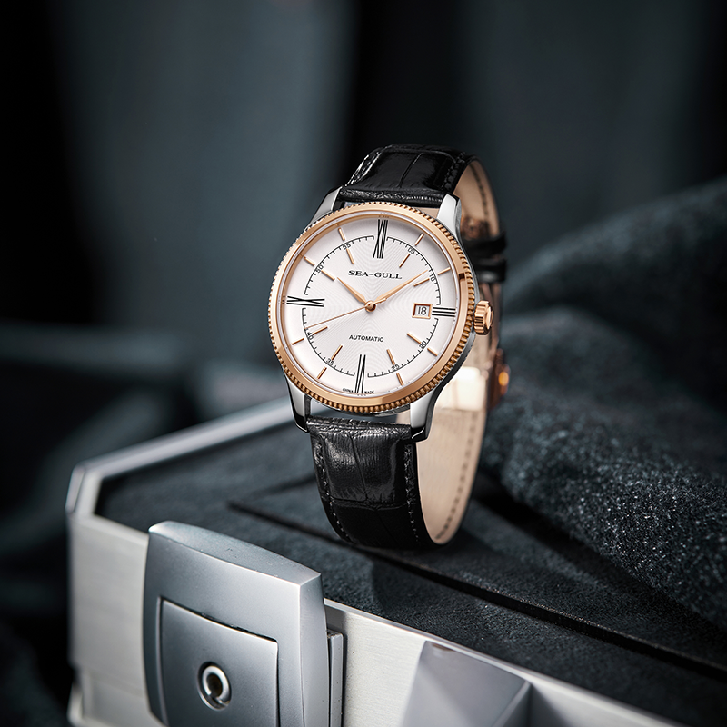 Ultra-fin | Affaires | Calendrier | Montre habillée | 41mm