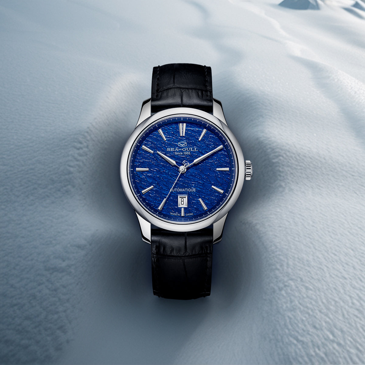 Extraordinary Series | Snowflake Dial | Calendar | 40mm