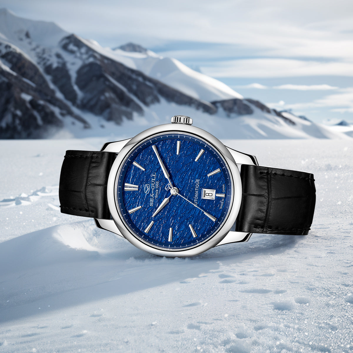 Extraordinary Series | Snowflake Dial | Calendar | 40mm