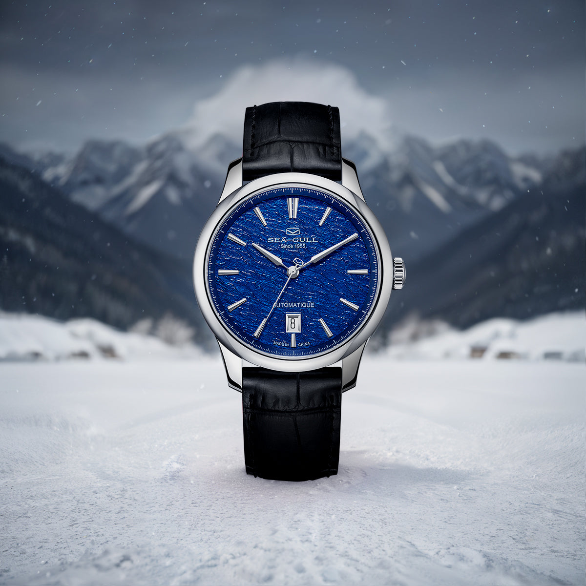 Extraordinary Series | Snowflake Dial | Calendar | 40mm