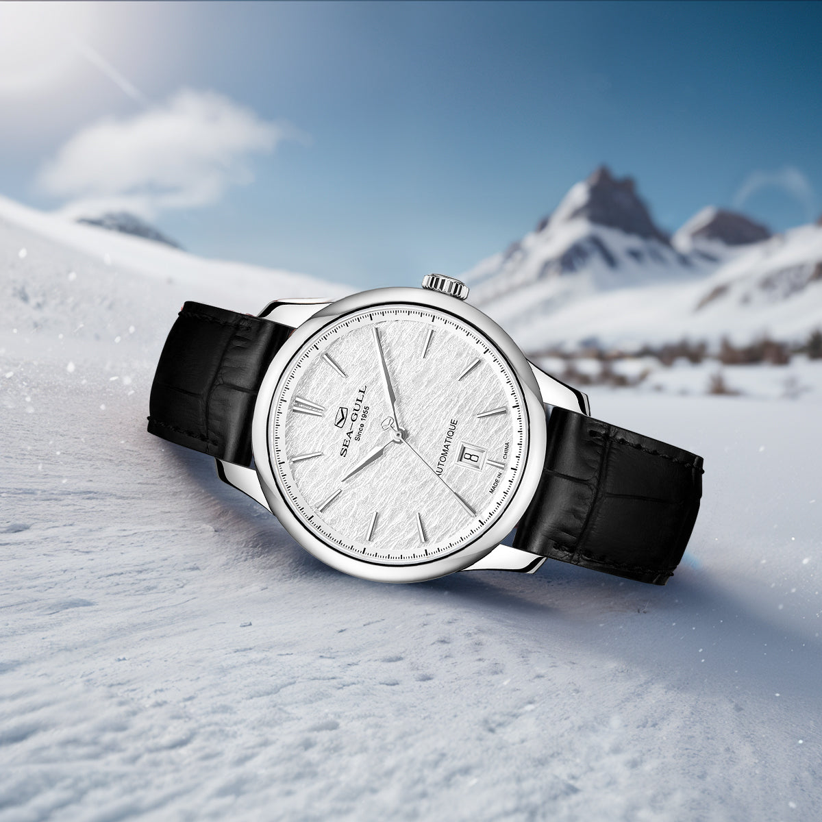 Extraordinary Series | Snowflake Dial | Calendar | 40mm